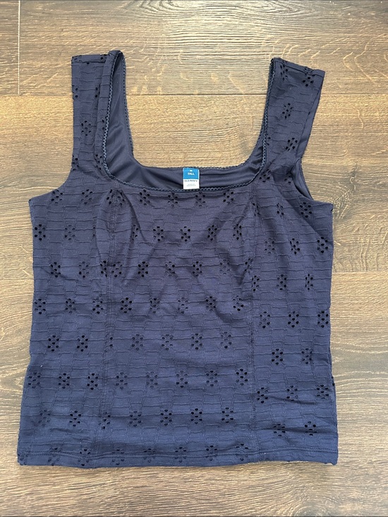 Old Navy Tops - Old Navy Navy Eyelet Square Scoop Tank Top